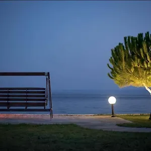 On The Wave Spitakia Sto Kyma Ξενοδοχείο με διαμερίσματα