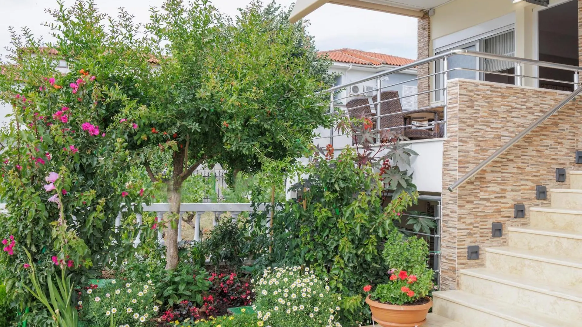 Vila Sofia Νικήτη Ξενοδοχείο με διαμερίσματα